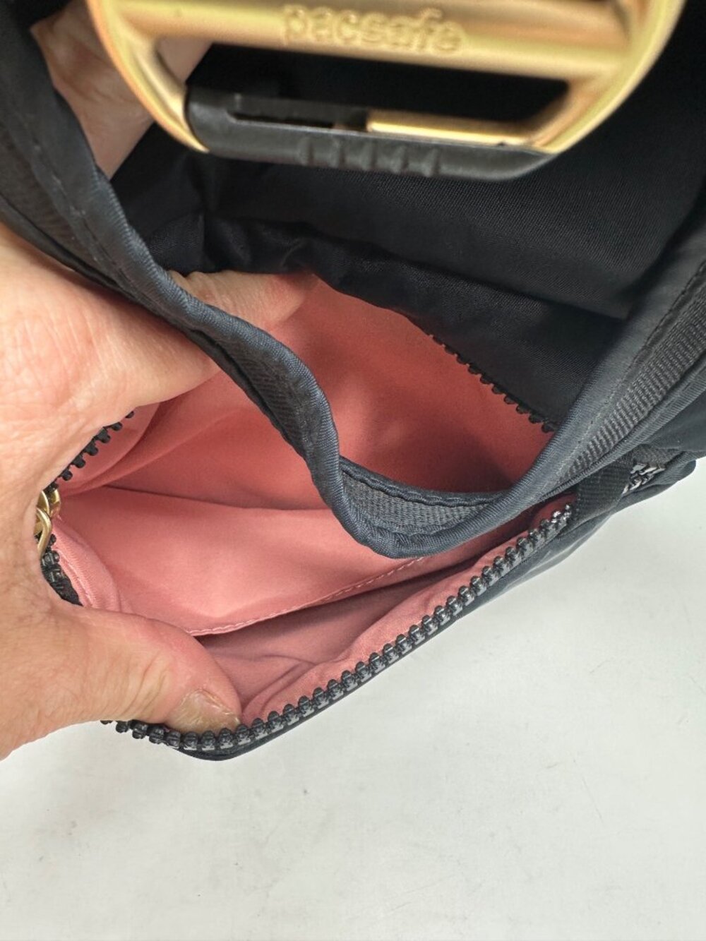 Pacsafe Citysafe CX Mini Backpack Black Anti-Theft Travel Bag - Picture 10 of 14